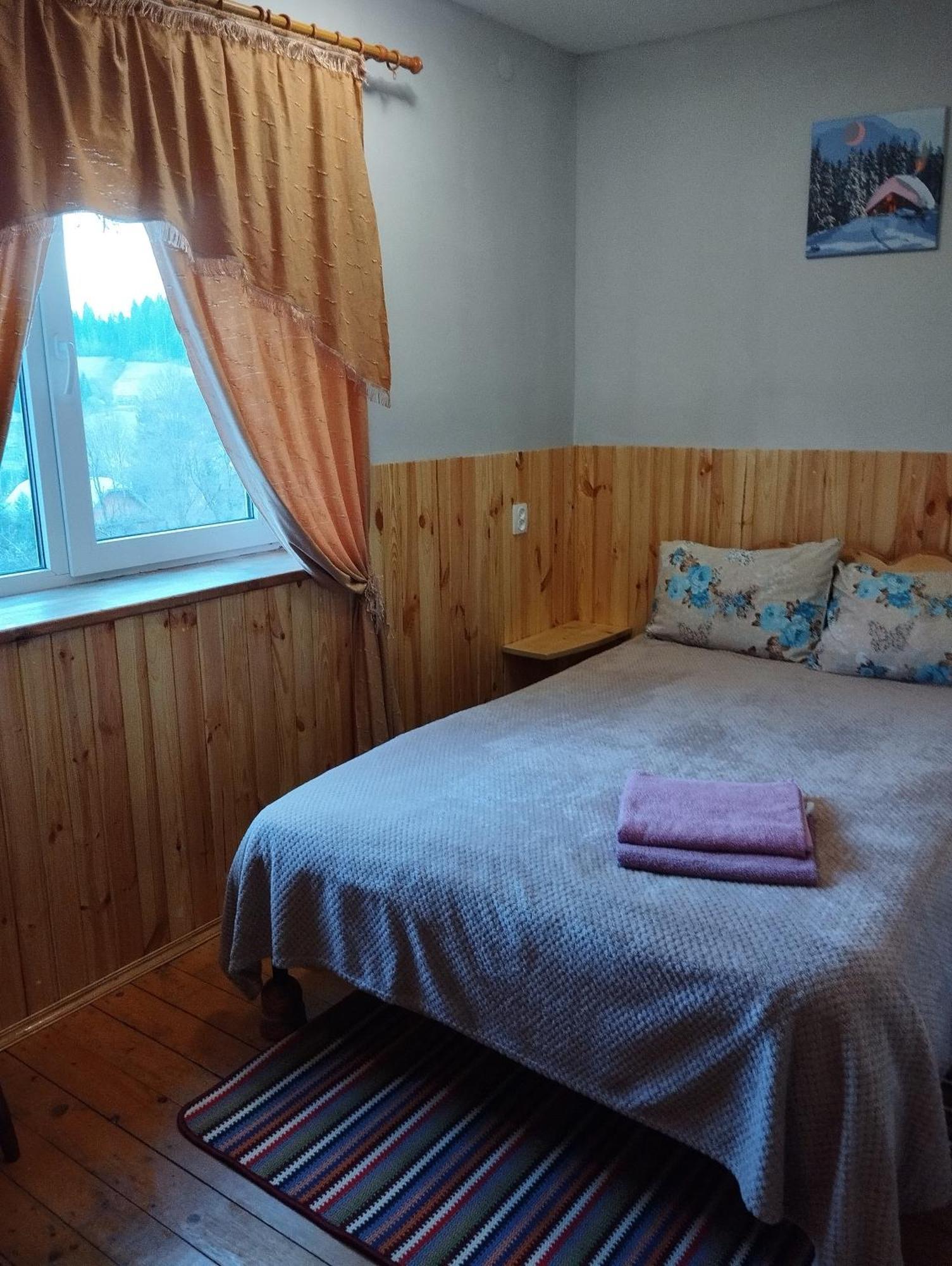 Villa Kolo Druziv à Slavsko Extérieur photo