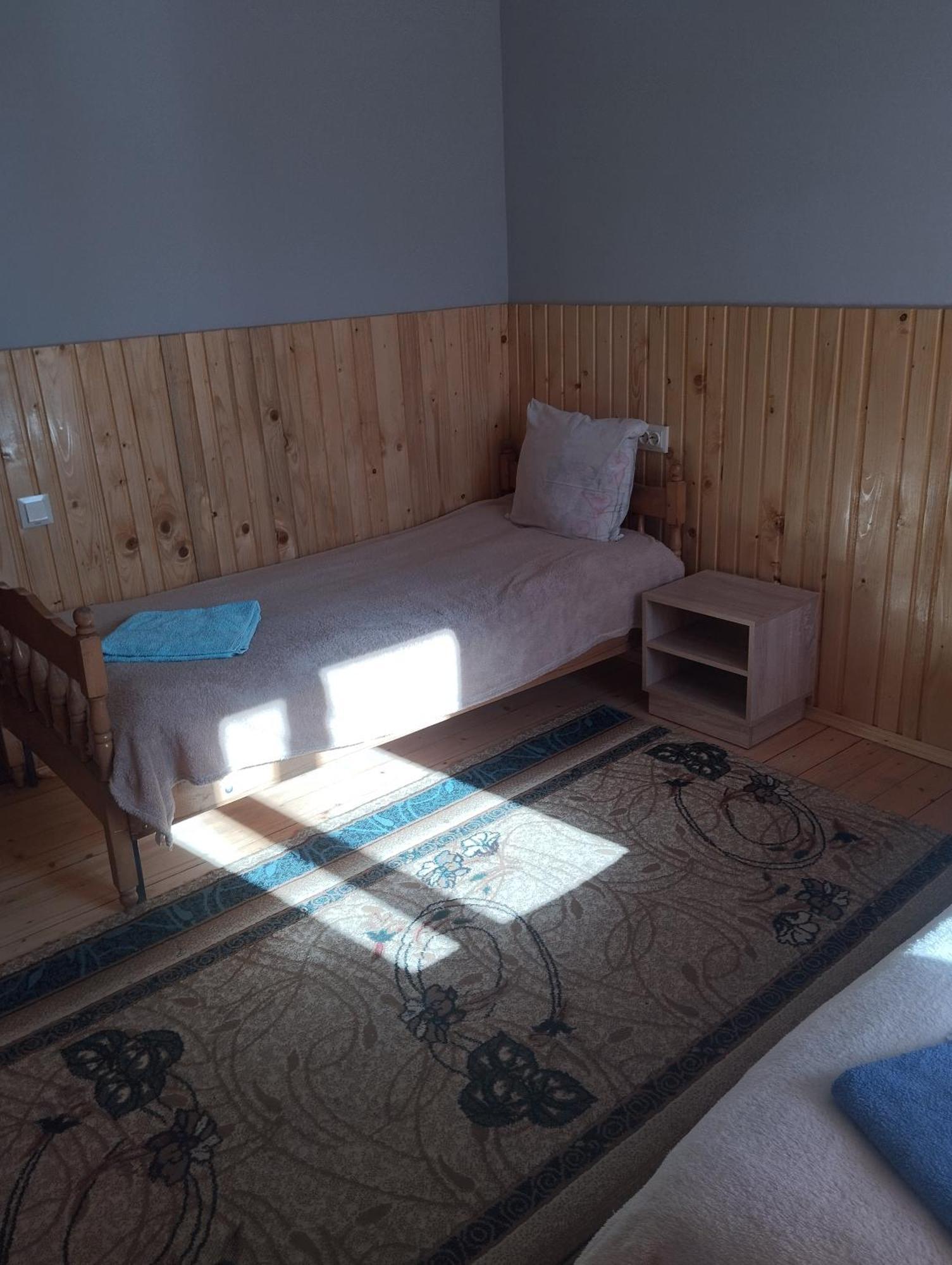 Villa Kolo Druziv à Slavsko Extérieur photo